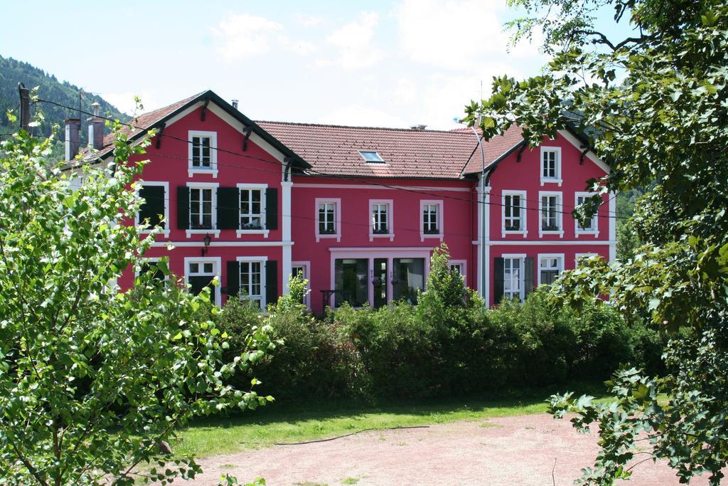 Bed and Breakfast La Mirabelle Корнімон Екстер'єр фото