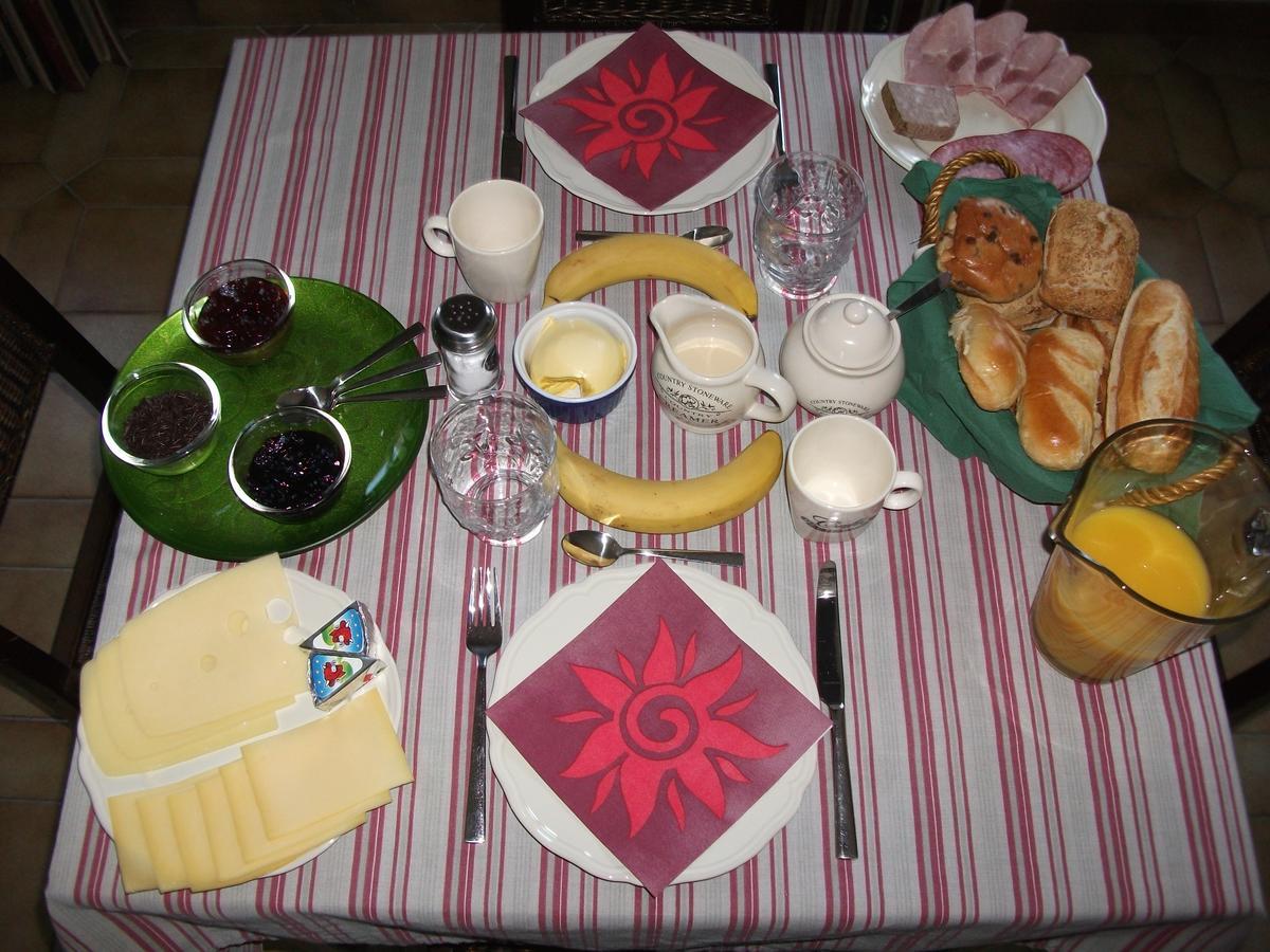 Bed and Breakfast La Mirabelle Корнімон Екстер'єр фото
